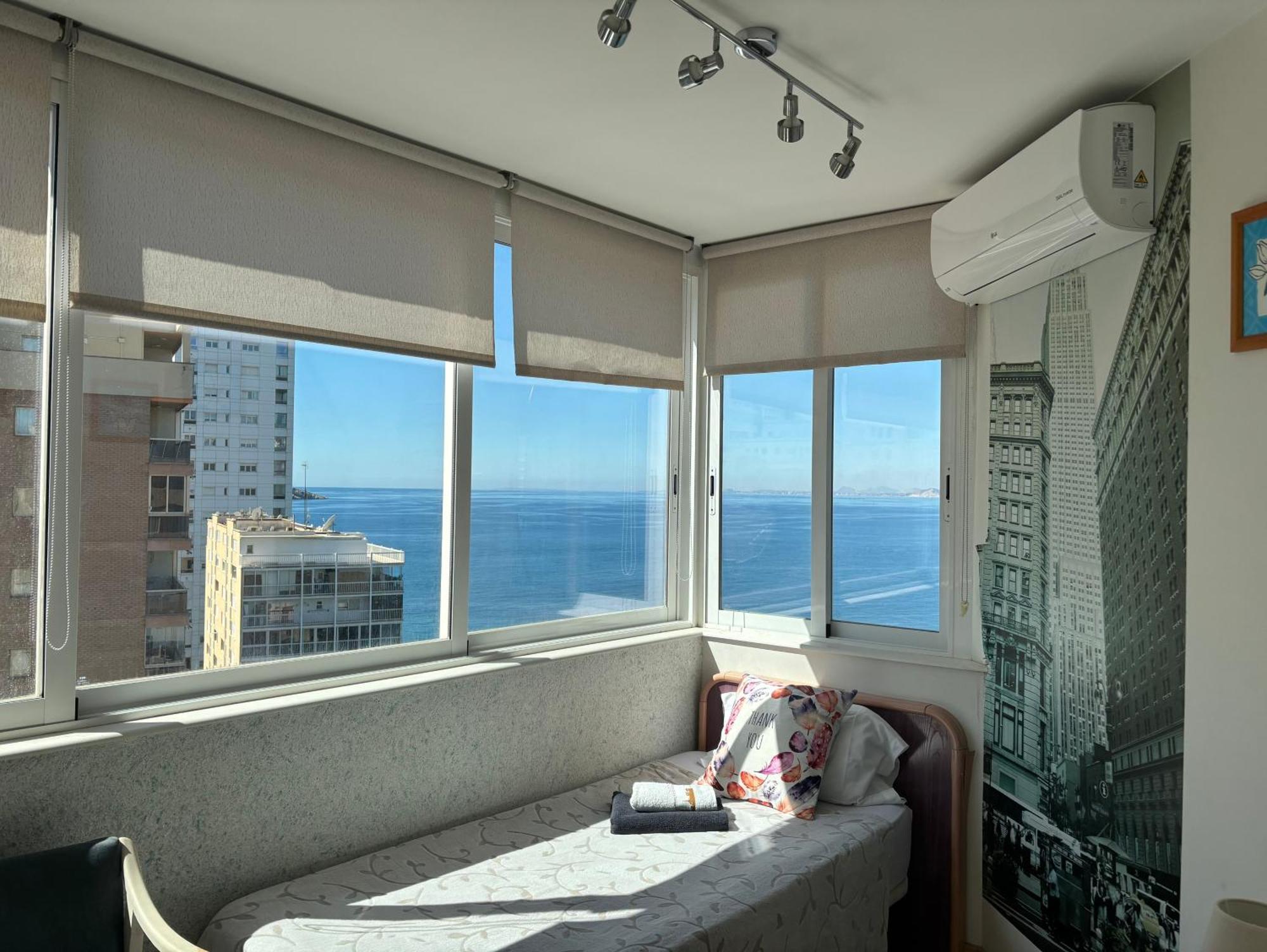 Apartment Alcalde Manuel Catalán Chana Benidorm Exterior foto
